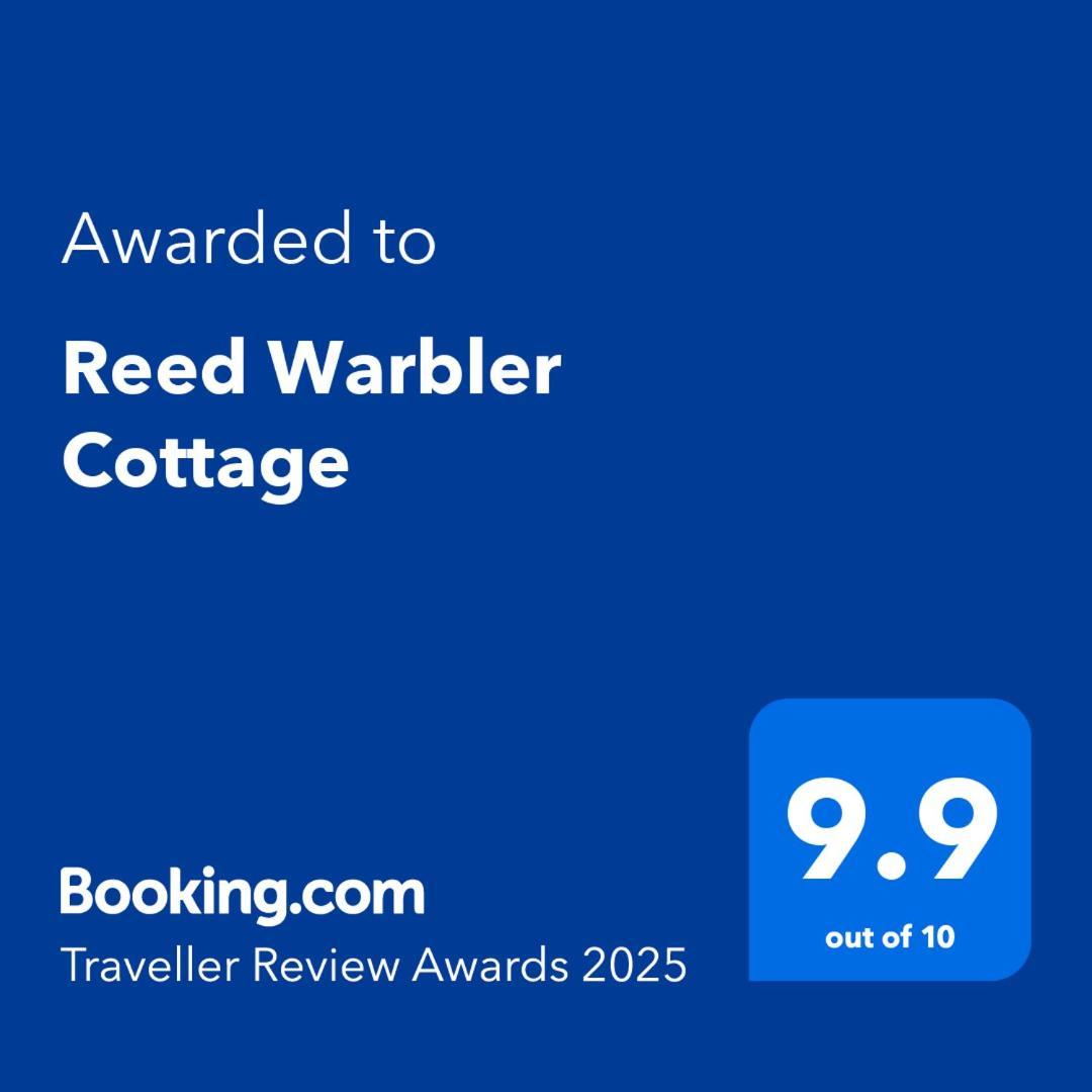 Reed Warbler Cottage บอลลินโรบ ภายนอก รูปภาพ
